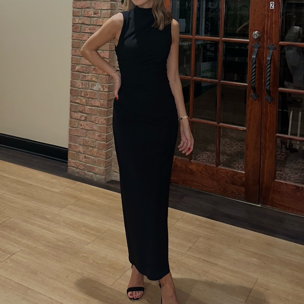 Zara ruched midi black dress